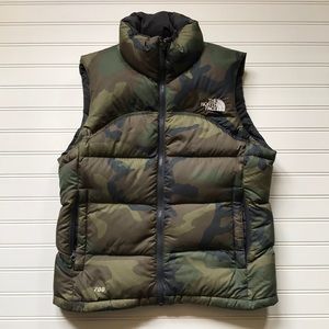 North Face Women’s XS Novelty Nuptse Camo Vest